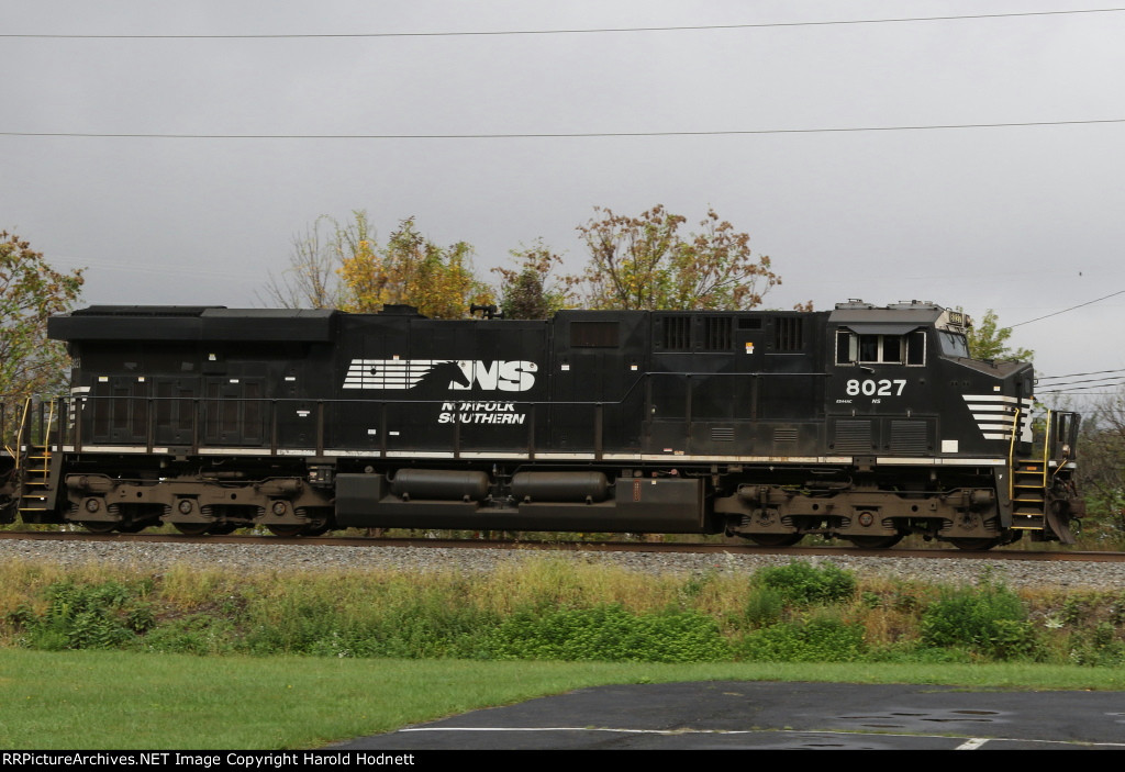 NS 8027